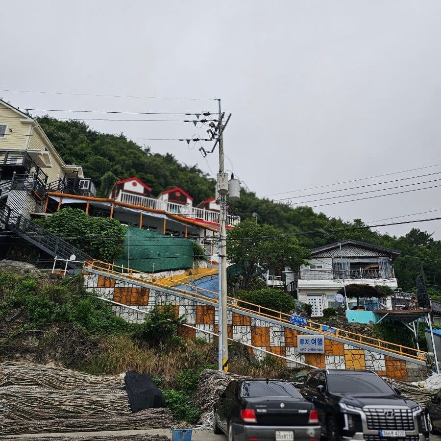 경남 촌캉스 숙소 통영 애견동반 루지여행펜션 낚시